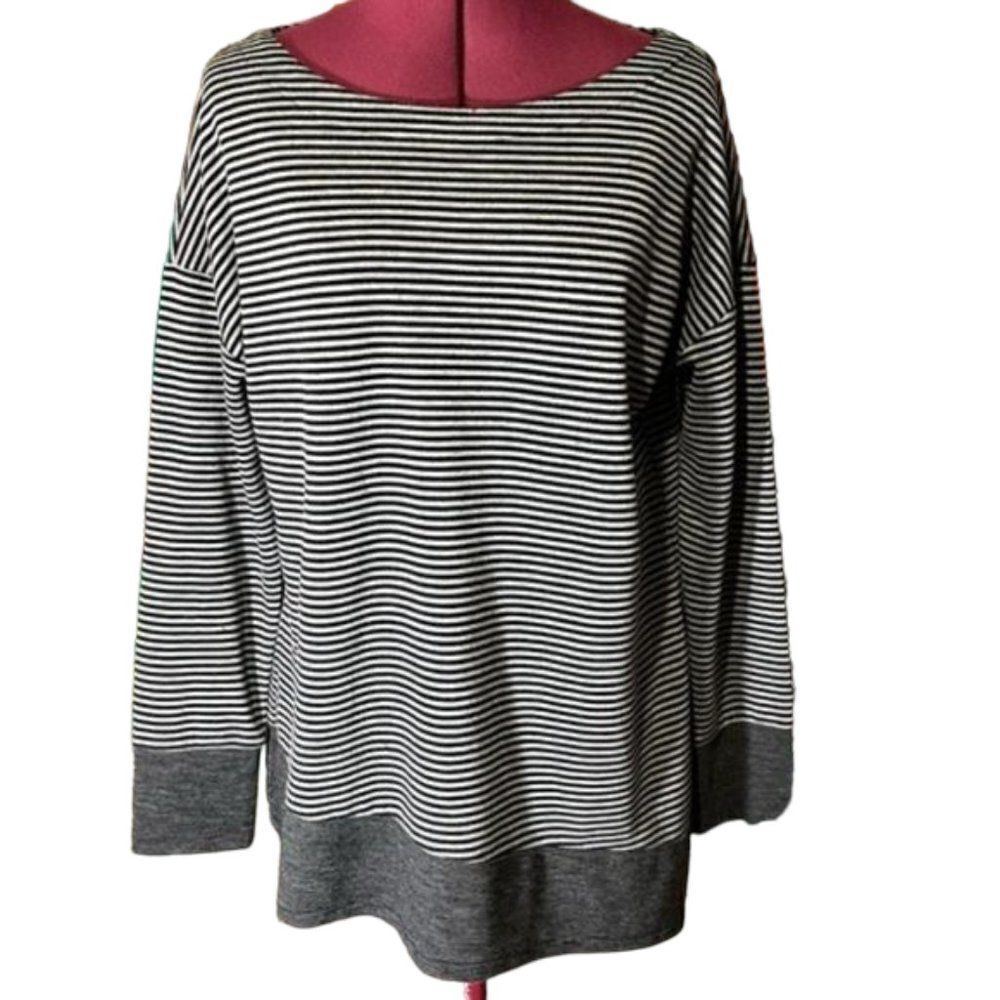 Keren Hart Gray Striped Boatneck Knit Tunic Asymmetrical Hem Size Large NWOT